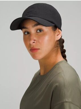 Lululemon Women's Baller Hat Soft
Wordmark Black OS